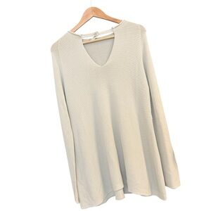 Annette Gortz M (oversized) great condition very minor wear V-Neck Women's Tunic